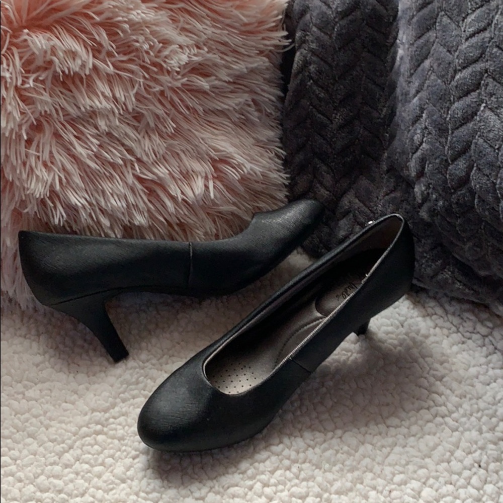 Black heels